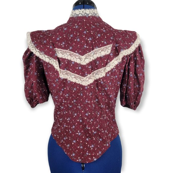 Vintage Burgundy Floral Lace Puff Sleeve Button Front Prairie Top - Picture 4 of 7